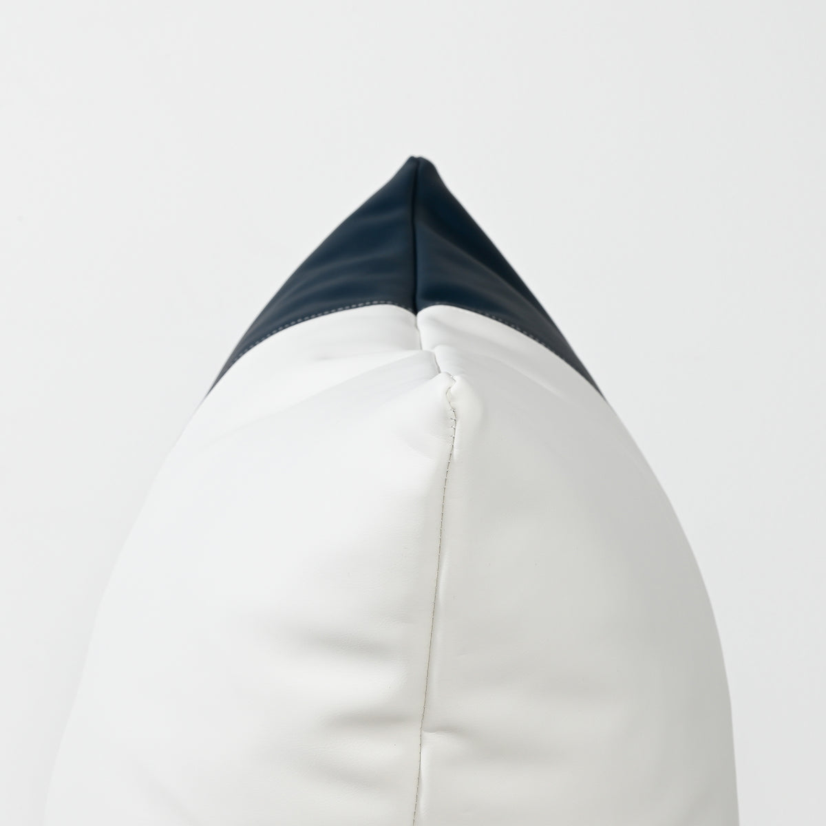 Nautical Smooth White - Vinyl Cushion - 40  X 60